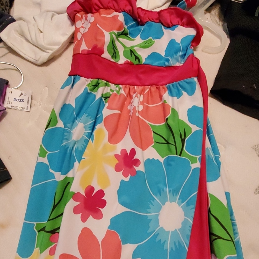 Girls dress